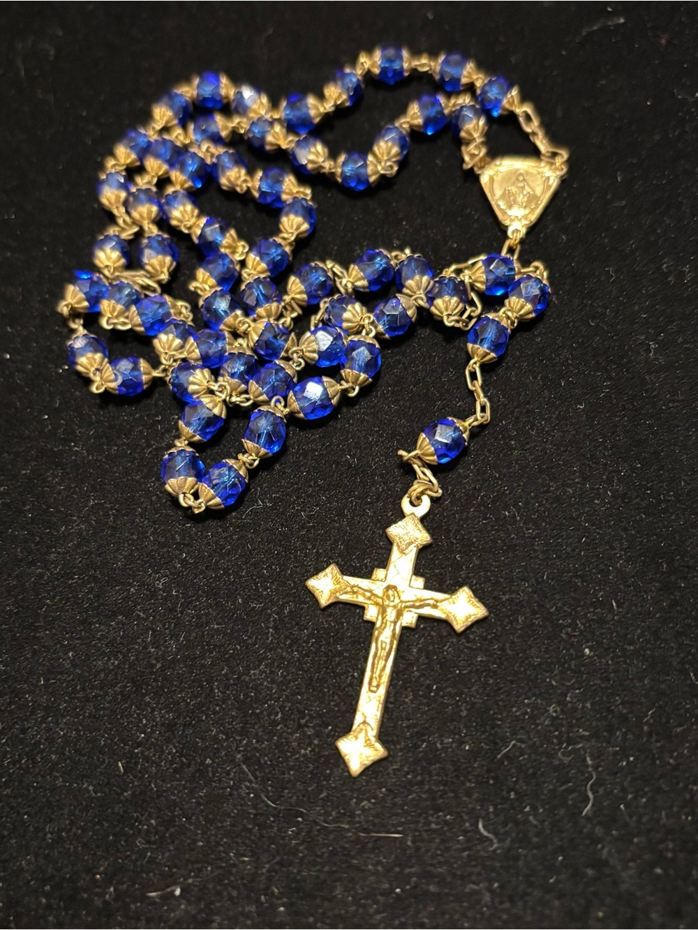 Rome beautiful deep blue glass crucifix/rosary